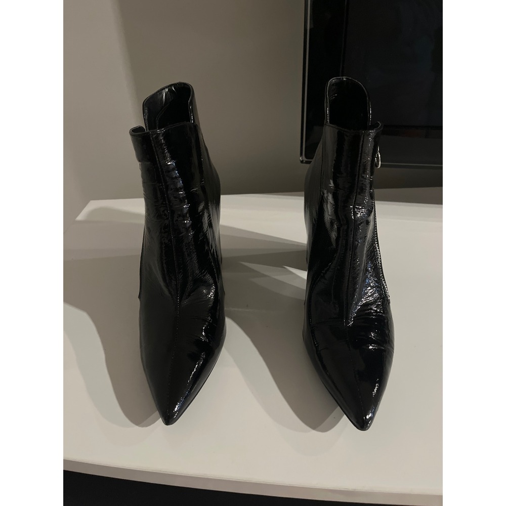 Black Patent Leather Pointed Toe Block Heel Ankle Boots with Ring Zip Detail